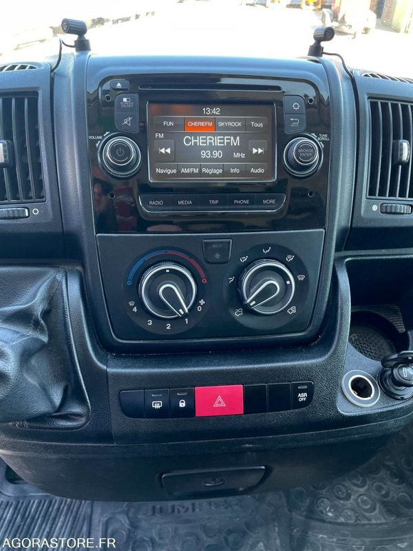 Leasing  CITROEN JUMPER - 2015 - 265918KM CITROEN JUMPER - 2015 - 265918KM: kuva Leasing  CITROEN JUMPER - 2015 - 265918KM CITROEN JUMPER - 2015 - 265918KM