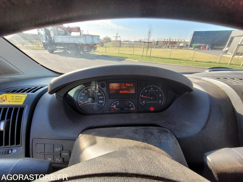 CITROEN JUMPER HDI 110 FAP BUSINESS - Pakettiauto: kuva CITROEN JUMPER HDI 110 FAP BUSINESS - Pakettiauto CITROEN JUMPER HDI 110 FAP BUSINESS - Pakettiauto: kuva CITROEN JUMPER HDI 110 FAP BUSINESS - Pakettiauto
