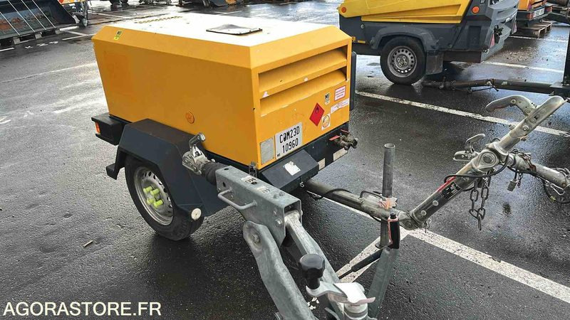 COMPRESSEUR INGERSOLL RAND 720 - 2014 - 701H (COM23D10960) - Ilmakompressori: kuva  COMPRESSEUR INGERSOLL RAND 720 - 2014 - 701H (COM23D10960) - Ilmakompressori COMPRESSEUR INGERSOLL RAND 720 - 2014 - 701H (COM23D10960) - Ilmakompressori: kuva  COMPRESSEUR INGERSOLL RAND 720 - 2014 - 701H (COM23D10960) - Ilmakompressori