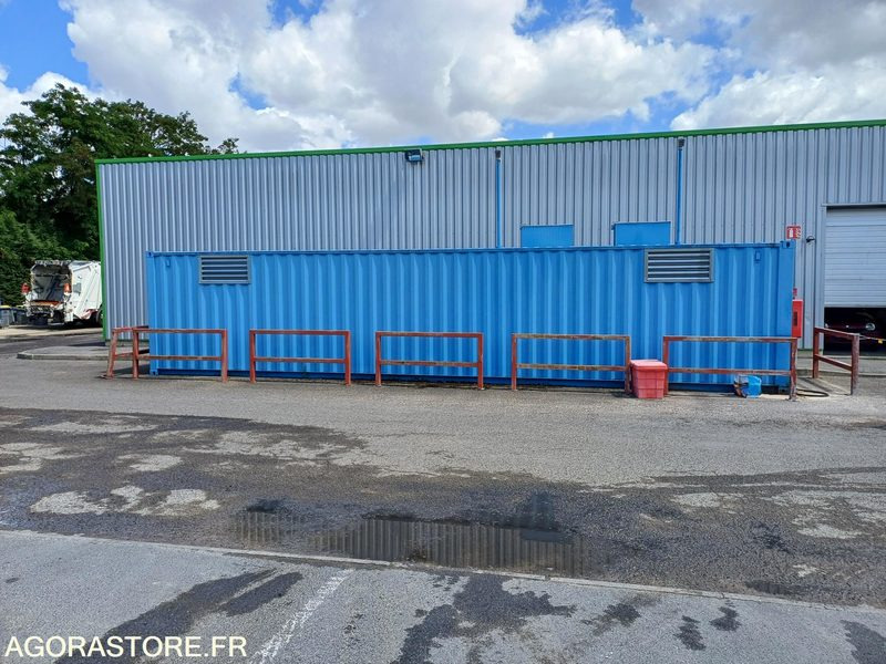CONTAINER AVEC CUVE DE 40 000L & SYSTEME DE DISTRIBUTION CARBURANT - 2015 - Työkalu/ Laitteet: kuva CONTAINER AVEC CUVE DE 40 000L & SYSTEME DE DISTRIBUTION CARBURANT - 2015 - Työkalu/ Laitteet CONTAINER AVEC CUVE DE 40 000L & SYSTEME DE DISTRIBUTION CARBURANT - 2015 - Työkalu/ Laitteet: kuva CONTAINER AVEC CUVE DE 40 000L & SYSTEME DE DISTRIBUTION CARBURANT - 2015 - Työkalu/ Laitteet