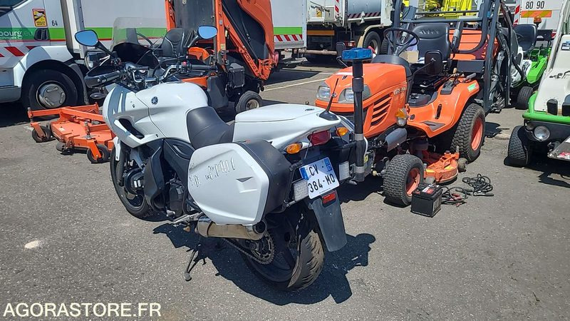 CV 384 MQ - YAMAHA TDM900 - 2013 - 69532KM - Moottoripyörä: kuva  CV 384 MQ - YAMAHA TDM900 - 2013 - 69532KM - Moottoripyörä CV 384 MQ - YAMAHA TDM900 - 2013 - 69532KM - Moottoripyörä: kuva  CV 384 MQ - YAMAHA TDM900 - 2013 - 69532KM - Moottoripyörä