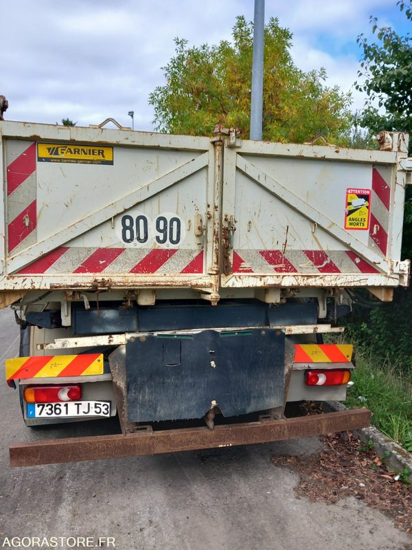 Camion Benne Renault 7361TJ53 - Kippiauto kuorma-auto: kuva Camion Benne Renault 7361TJ53 - Kippiauto kuorma-auto Camion Benne Renault 7361TJ53 - Kippiauto kuorma-auto: kuva Camion Benne Renault 7361TJ53 - Kippiauto kuorma-auto