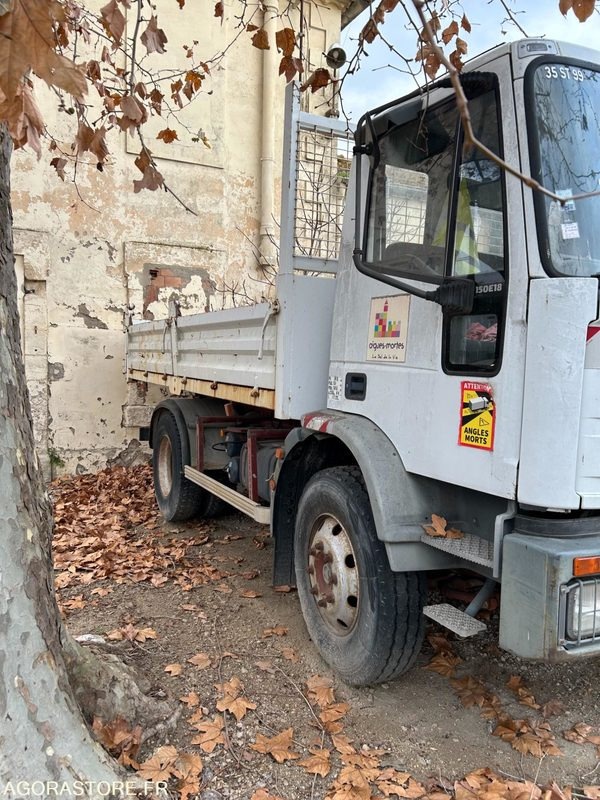 Camion IVECO - Lava-kuorma-auto: kuva Camion IVECO - Lava-kuorma-auto Camion IVECO - Lava-kuorma-auto: kuva Camion IVECO - Lava-kuorma-auto