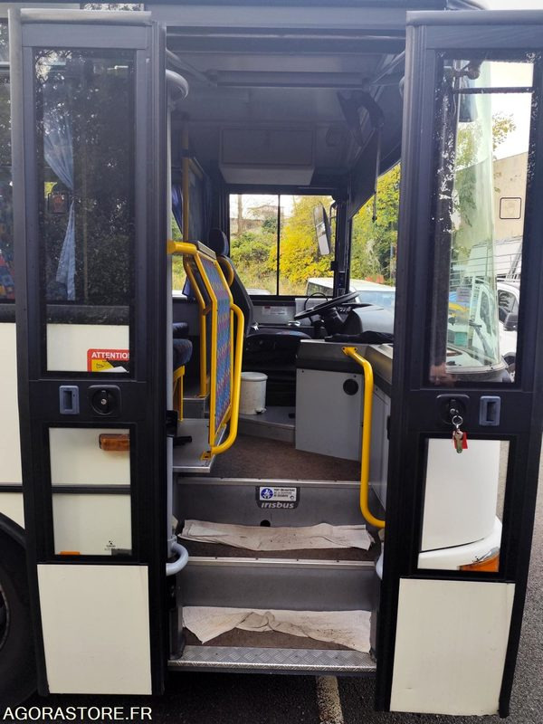 Car Irisbus Recreo 205600kms 2005 60 places - Koulubussi: kuva Car Irisbus Recreo 205600kms 2005 60 places - Koulubussi Car Irisbus Recreo 205600kms 2005 60 places - Koulubussi: kuva Car Irisbus Recreo 205600kms 2005 60 places - Koulubussi