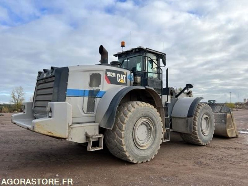Chargeuse CATERPILLAR 982M de 2017 - 10 516 HEURES - Kuormaaja: kuva Chargeuse CATERPILLAR 982M de 2017 - 10 516 HEURES - Kuormaaja Chargeuse CATERPILLAR 982M de 2017 - 10 516 HEURES - Kuormaaja: kuva Chargeuse CATERPILLAR 982M de 2017 - 10 516 HEURES - Kuormaaja