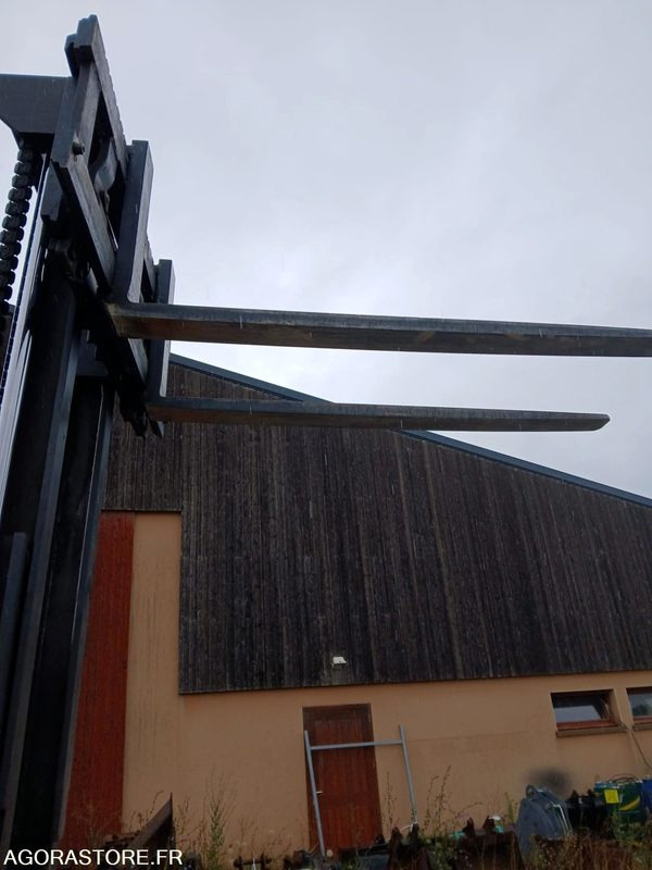 Chariot élévateur Fenwick Linde H35T 3.5T - Kaasutrukki: kuva Chariot élévateur Fenwick Linde H35T 3.5T - Kaasutrukki Chariot élévateur Fenwick Linde H35T 3.5T - Kaasutrukki: kuva Chariot élévateur Fenwick Linde H35T 3.5T - Kaasutrukki