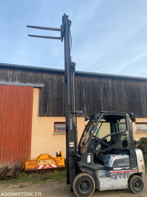 Chariot élévateur GAZ NISSAN 1.8T - Kaasutrukki: kuva Chariot élévateur GAZ NISSAN 1.8T - Kaasutrukki Chariot élévateur GAZ NISSAN 1.8T - Kaasutrukki: kuva Chariot élévateur GAZ NISSAN 1.8T - Kaasutrukki