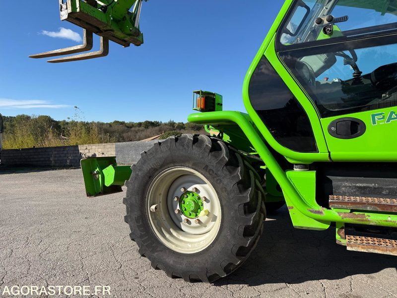 Kurottaja Chariot télescopique MERLO P40.17: kuva Kurottaja Chariot télescopique MERLO P40.17