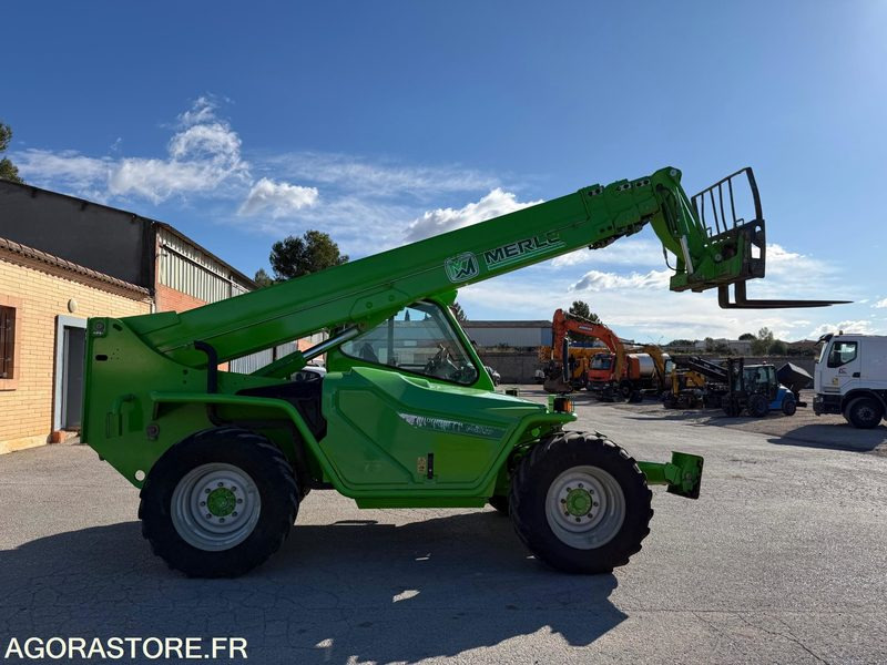 Kurottaja Chariot télescopique MERLO P40.17: kuva Kurottaja Chariot télescopique MERLO P40.17