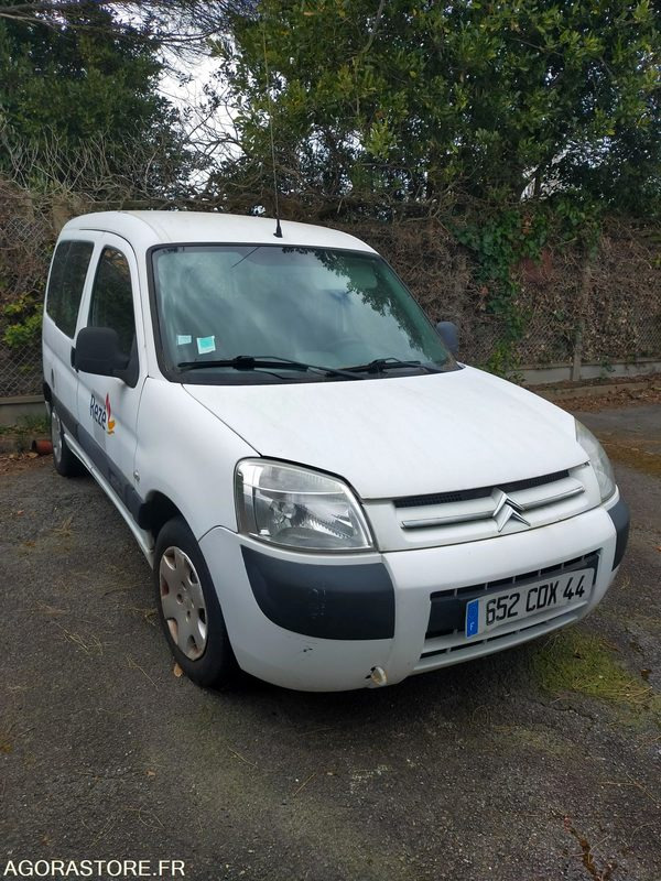 Citroen Berlingo Combispace ESS+GNV - 2007 - 62683kms - Henkilöauto: kuva Citroen Berlingo Combispace ESS+GNV - 2007 - 62683kms - Henkilöauto Citroen Berlingo Combispace ESS+GNV - 2007 - 62683kms - Henkilöauto: kuva Citroen Berlingo Combispace ESS+GNV - 2007 - 62683kms - Henkilöauto