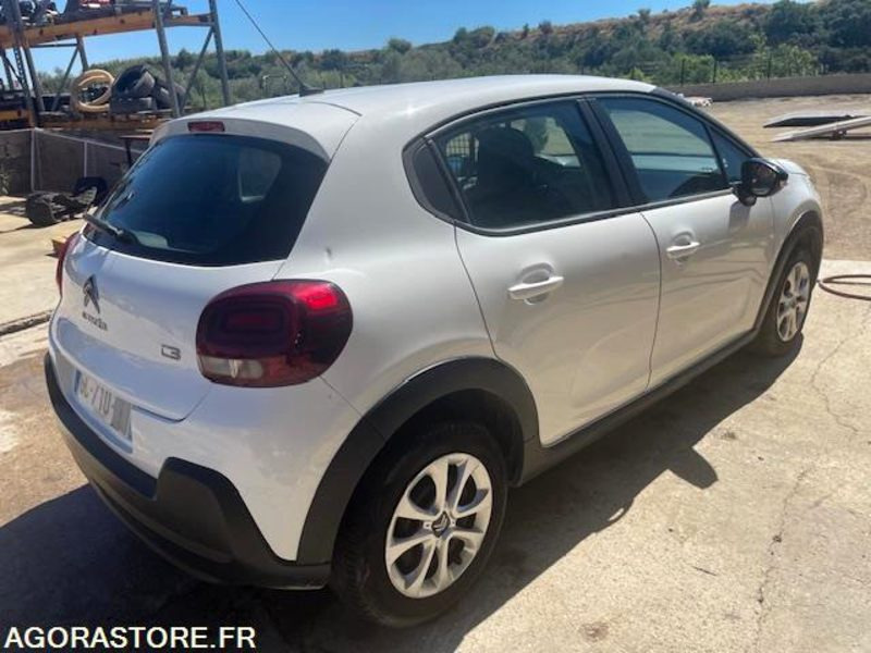 Citroën C3 société blue HDI 100 BVM6 FEEL NAV - Henkilöauto: kuva Citroën C3 société blue HDI 100 BVM6 FEEL NAV - Henkilöauto Citroën C3 société blue HDI 100 BVM6 FEEL NAV - Henkilöauto: kuva Citroën C3 société blue HDI 100 BVM6 FEEL NAV - Henkilöauto