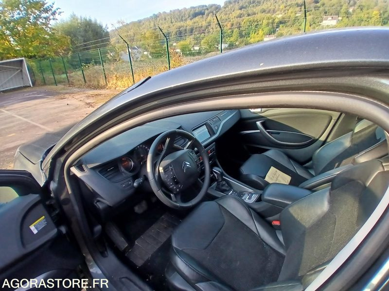 Citroën C5 – Diesel – 2016-204 763 km - Henkilöauto: kuva Citroën C5 – Diesel – 2016-204 763 km - Henkilöauto Citroën C5 – Diesel – 2016-204 763 km - Henkilöauto: kuva Citroën C5 – Diesel – 2016-204 763 km - Henkilöauto