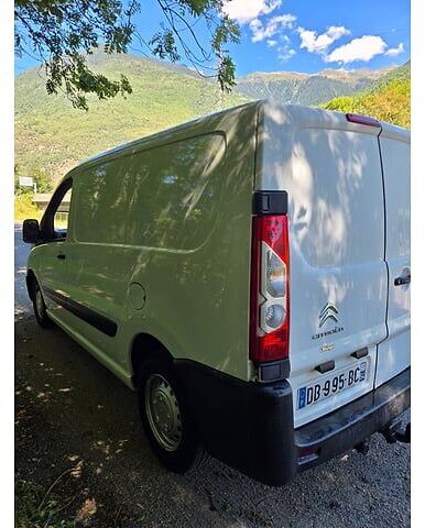 Citroen Jumpy - Pieni pakettiauto: kuva Citroen Jumpy - Pieni pakettiauto Citroen Jumpy - Pieni pakettiauto: kuva Citroen Jumpy - Pieni pakettiauto