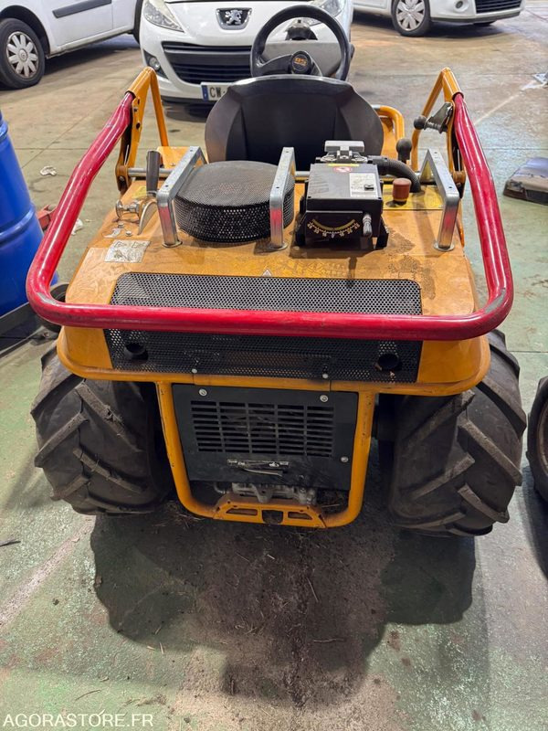 DEBROUSSAILLEUSE TELECOMMANDEE AS MOTOR - Ruohonleikkuri: kuva DEBROUSSAILLEUSE TELECOMMANDEE AS MOTOR - Ruohonleikkuri DEBROUSSAILLEUSE TELECOMMANDEE AS MOTOR - Ruohonleikkuri: kuva DEBROUSSAILLEUSE TELECOMMANDEE AS MOTOR - Ruohonleikkuri