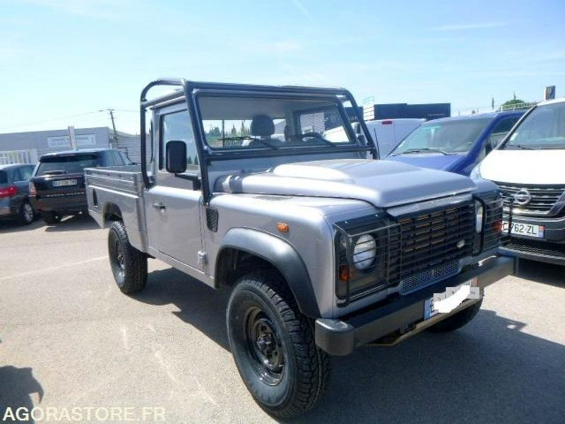 DEFENDER -Land Rover - 2011 - 131930km - 122ch - BON ETAT - Maasturi/ Katumaasturi: kuva DEFENDER -Land Rover - 2011 - 131930km - 122ch - BON ETAT - Maasturi/ Katumaasturi DEFENDER -Land Rover - 2011 - 131930km - 122ch - BON ETAT - Maasturi/ Katumaasturi: kuva DEFENDER -Land Rover - 2011 - 131930km - 122ch - BON ETAT - Maasturi/ Katumaasturi