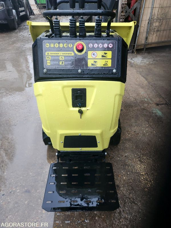 Dumper Austter neuf - Pikku dumpperi: kuva Dumper Austter neuf - Pikku dumpperi Dumper Austter neuf - Pikku dumpperi: kuva Dumper Austter neuf - Pikku dumpperi