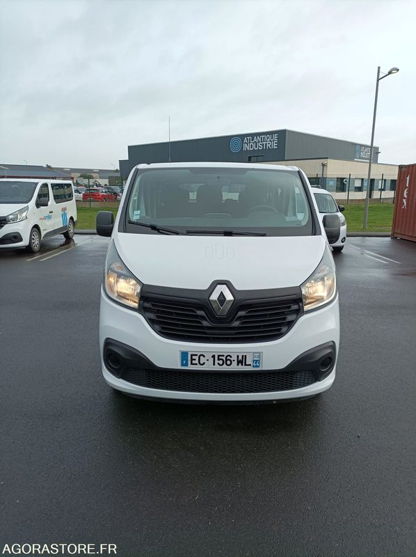 EC-156-WL - Roulant - RENAULT TRAFIC - 302 799 Kms - Minibussi, Pikkubussi: kuva EC-156-WL - Roulant - RENAULT TRAFIC - 302 799 Kms - Minibussi, Pikkubussi EC-156-WL - Roulant - RENAULT TRAFIC - 302 799 Kms - Minibussi, Pikkubussi: kuva EC-156-WL - Roulant - RENAULT TRAFIC - 302 799 Kms - Minibussi, Pikkubussi