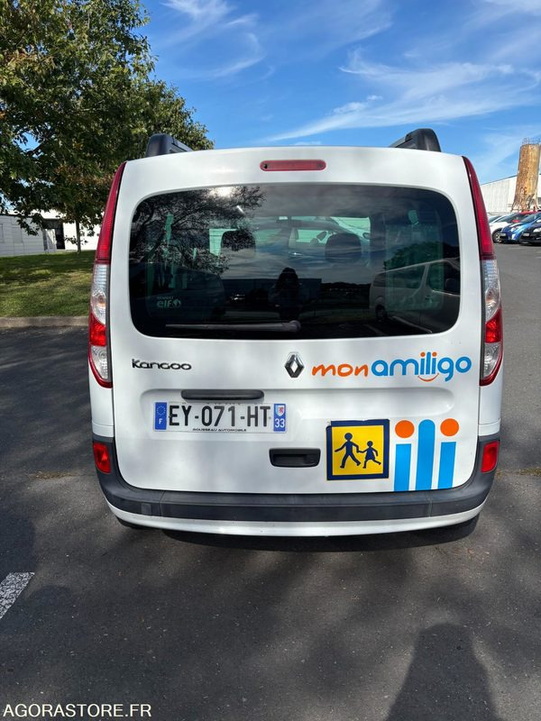 EY-071-HT - Roulant - RENAULT KANGOO II - VP - 196 430 Kms - Henkilöauto: kuva EY-071-HT - Roulant - RENAULT KANGOO II - VP - 196 430 Kms - Henkilöauto EY-071-HT - Roulant - RENAULT KANGOO II - VP - 196 430 Kms - Henkilöauto: kuva EY-071-HT - Roulant - RENAULT KANGOO II - VP - 196 430 Kms - Henkilöauto