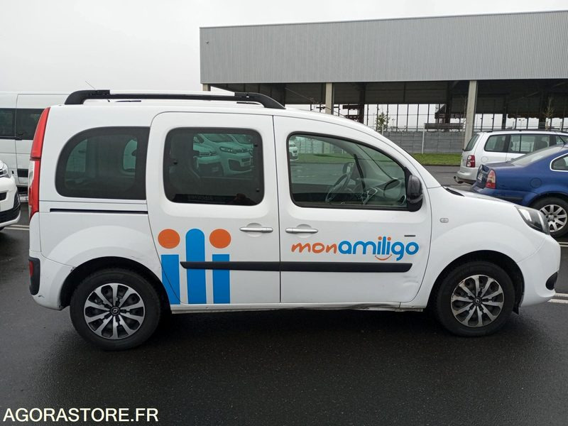 EZ-962-SA - Roulant - RENAULT KANGOO - VP - 178 777 Kms - Henkilöauto: kuva EZ-962-SA - Roulant - RENAULT KANGOO - VP - 178 777 Kms - Henkilöauto EZ-962-SA - Roulant - RENAULT KANGOO - VP - 178 777 Kms - Henkilöauto: kuva EZ-962-SA - Roulant - RENAULT KANGOO - VP - 178 777 Kms - Henkilöauto