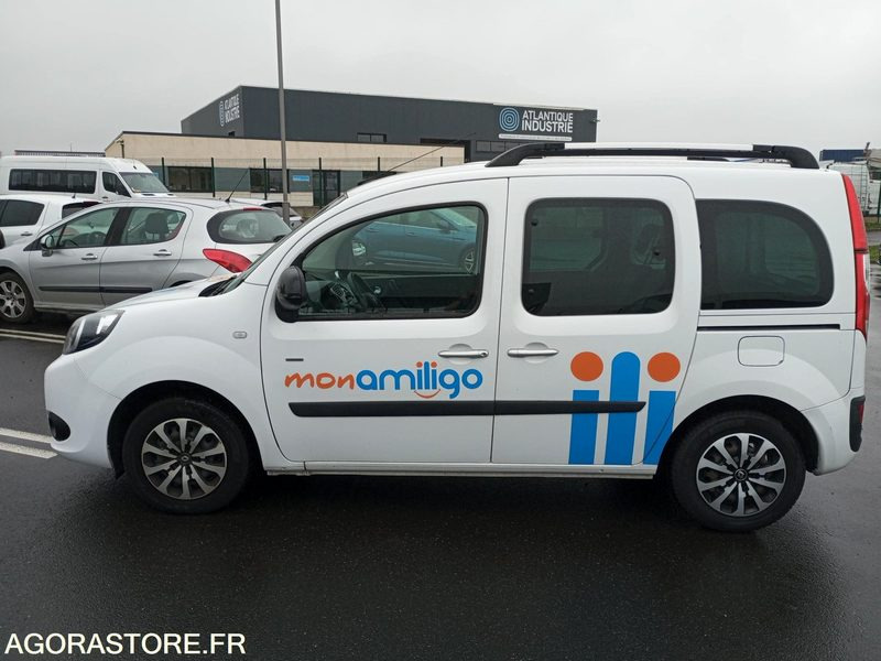 EZ-962-SA - Roulant - RENAULT KANGOO - VP - 178 777 Kms - Henkilöauto: kuva EZ-962-SA - Roulant - RENAULT KANGOO - VP - 178 777 Kms - Henkilöauto EZ-962-SA - Roulant - RENAULT KANGOO - VP - 178 777 Kms - Henkilöauto: kuva EZ-962-SA - Roulant - RENAULT KANGOO - VP - 178 777 Kms - Henkilöauto