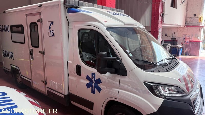FE-314-MR - Roulant - PEUGEOT BOXER - SMUR - L3H2 - PTAC 4T - 156 440 Kms - Pakettiauto: kuva FE-314-MR - Roulant - PEUGEOT BOXER - SMUR - L3H2 - PTAC 4T - 156 440 Kms - Pakettiauto FE-314-MR - Roulant - PEUGEOT BOXER - SMUR - L3H2 - PTAC 4T - 156 440 Kms - Pakettiauto: kuva FE-314-MR - Roulant - PEUGEOT BOXER - SMUR - L3H2 - PTAC 4T - 156 440 Kms - Pakettiauto