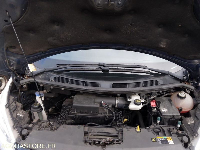 FORD - TRANSIT - Non roulant - 2015 (202 500km) - Minibussi, Pikkubussi: kuva  FORD - TRANSIT - Non roulant - 2015 (202 500km) - Minibussi, Pikkubussi FORD - TRANSIT - Non roulant - 2015 (202 500km) - Minibussi, Pikkubussi: kuva  FORD - TRANSIT - Non roulant - 2015 (202 500km) - Minibussi, Pikkubussi