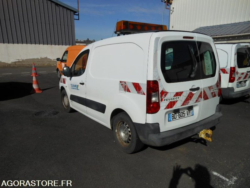 FOURGONNETTE PEUGEOT PARTNER (BE127) - Pieni pakettiauto: kuva FOURGONNETTE PEUGEOT PARTNER (BE127) - Pieni pakettiauto FOURGONNETTE PEUGEOT PARTNER (BE127) - Pieni pakettiauto: kuva FOURGONNETTE PEUGEOT PARTNER (BE127) - Pieni pakettiauto