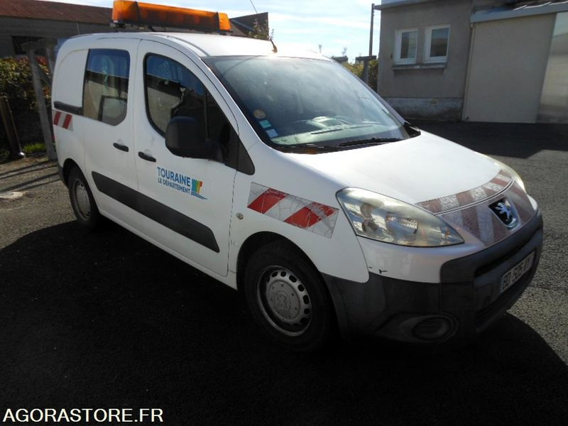 FOURGONNETTE PEUGEOT PARTNER (BE127) - Pieni pakettiauto: kuva FOURGONNETTE PEUGEOT PARTNER (BE127) - Pieni pakettiauto FOURGONNETTE PEUGEOT PARTNER (BE127) - Pieni pakettiauto: kuva FOURGONNETTE PEUGEOT PARTNER (BE127) - Pieni pakettiauto