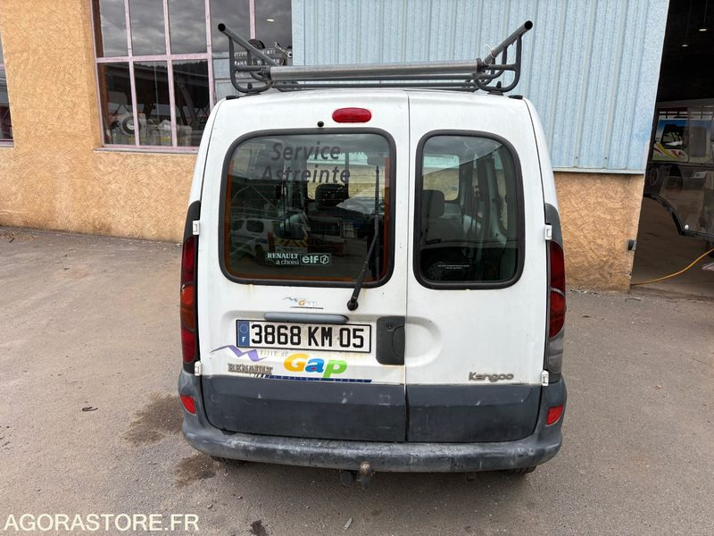 FOURGONNETTE RENAULT KANGOO - Pieni pakettiauto: kuva FOURGONNETTE RENAULT KANGOO - Pieni pakettiauto FOURGONNETTE RENAULT KANGOO - Pieni pakettiauto: kuva FOURGONNETTE RENAULT KANGOO - Pieni pakettiauto
