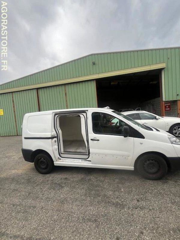 Fiat Scudo Frigo - 2016 - 97 749km - NON ROULANT - Pakettiauto: kuva Fiat Scudo Frigo - 2016 - 97 749km - NON ROULANT - Pakettiauto Fiat Scudo Frigo - 2016 - 97 749km - NON ROULANT - Pakettiauto: kuva Fiat Scudo Frigo - 2016 - 97 749km - NON ROULANT - Pakettiauto