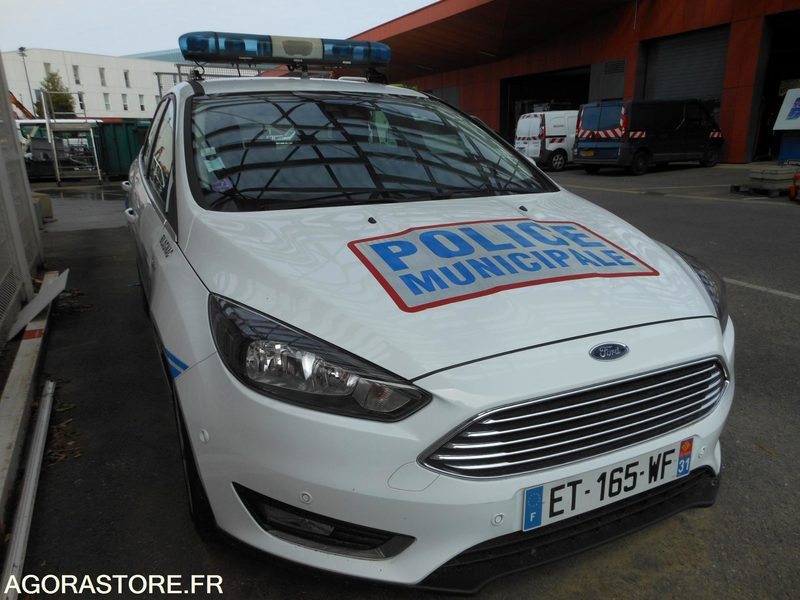 Ford Focus SW police municipale de 2018 moteur cassé - Farmari: kuva Ford Focus SW police municipale de 2018 moteur cassé - Farmari Ford Focus SW police municipale de 2018 moteur cassé - Farmari: kuva Ford Focus SW police municipale de 2018 moteur cassé - Farmari