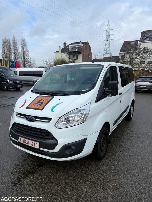 Ford Transit - Minibussi, Pikkubussi: kuva Ford Transit - Minibussi, Pikkubussi Ford Transit - Minibussi, Pikkubussi: kuva Ford Transit - Minibussi, Pikkubussi