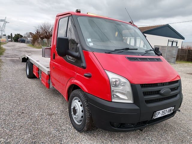 Ford Transit - Hinausauto: kuva Ford Transit - Hinausauto Ford Transit - Hinausauto: kuva Ford Transit - Hinausauto
