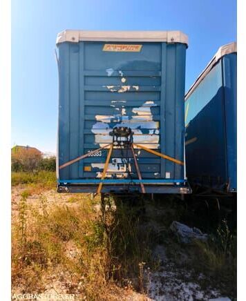 Fruehauf FST4FC - Pressukapellipuoliperävaunu: kuva Fruehauf FST4FC - Pressukapellipuoliperävaunu Fruehauf FST4FC - Pressukapellipuoliperävaunu: kuva Fruehauf FST4FC - Pressukapellipuoliperävaunu