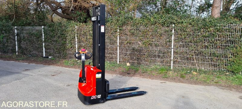 GERBEUR HELI 1.2 T CDD12J - 2022 - Pinoamistrukki: kuva GERBEUR HELI 1.2 T CDD12J - 2022 - Pinoamistrukki GERBEUR HELI 1.2 T CDD12J - 2022 - Pinoamistrukki: kuva GERBEUR HELI 1.2 T CDD12J - 2022 - Pinoamistrukki
