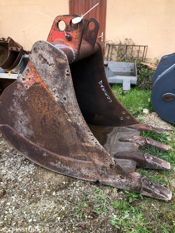Godet CASE 110cm axes 60 et 75mm - Kaivinkoneen kauha: kuva Godet CASE 110cm axes 60 et 75mm - Kaivinkoneen kauha Godet CASE 110cm axes 60 et 75mm - Kaivinkoneen kauha: kuva Godet CASE 110cm axes 60 et 75mm - Kaivinkoneen kauha