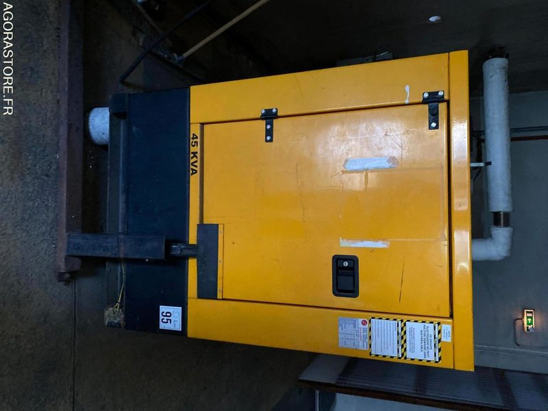 Groupe electrogene fixe 45 kva - Sähkögeneraattori: kuva Groupe electrogene fixe 45 kva - Sähkögeneraattori Groupe electrogene fixe 45 kva - Sähkögeneraattori: kuva Groupe electrogene fixe 45 kva - Sähkögeneraattori