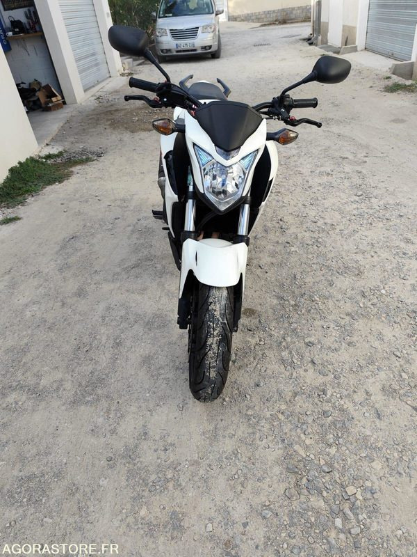 HONDA CB500F - 2013 - 52300KMS - Moottoripyörä: kuva HONDA CB500F - 2013 - 52300KMS - Moottoripyörä HONDA CB500F - 2013 - 52300KMS - Moottoripyörä: kuva HONDA CB500F - 2013 - 52300KMS - Moottoripyörä