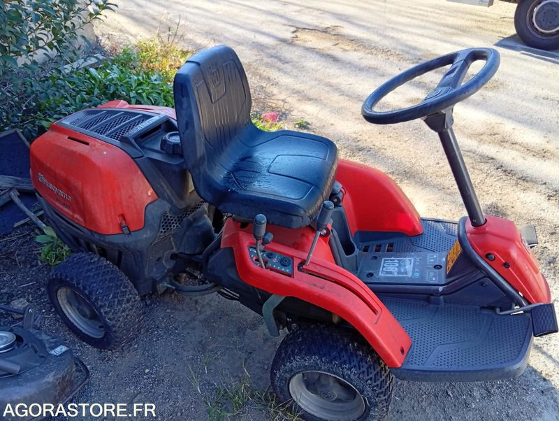 HUSQVARNA RIDER R112C5 - Ruohonleikkuri: kuva HUSQVARNA RIDER R112C5 - Ruohonleikkuri HUSQVARNA RIDER R112C5 - Ruohonleikkuri: kuva HUSQVARNA RIDER R112C5 - Ruohonleikkuri