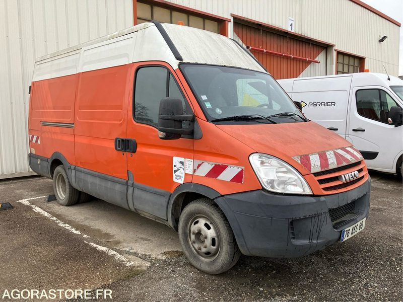 IVECO - 50C15 - 2007 / 332349 KM (P2001860) - Pakettiauto: kuva IVECO - 50C15 - 2007 / 332349 KM (P2001860) - Pakettiauto IVECO - 50C15 - 2007 / 332349 KM (P2001860) - Pakettiauto: kuva IVECO - 50C15 - 2007 / 332349 KM (P2001860) - Pakettiauto