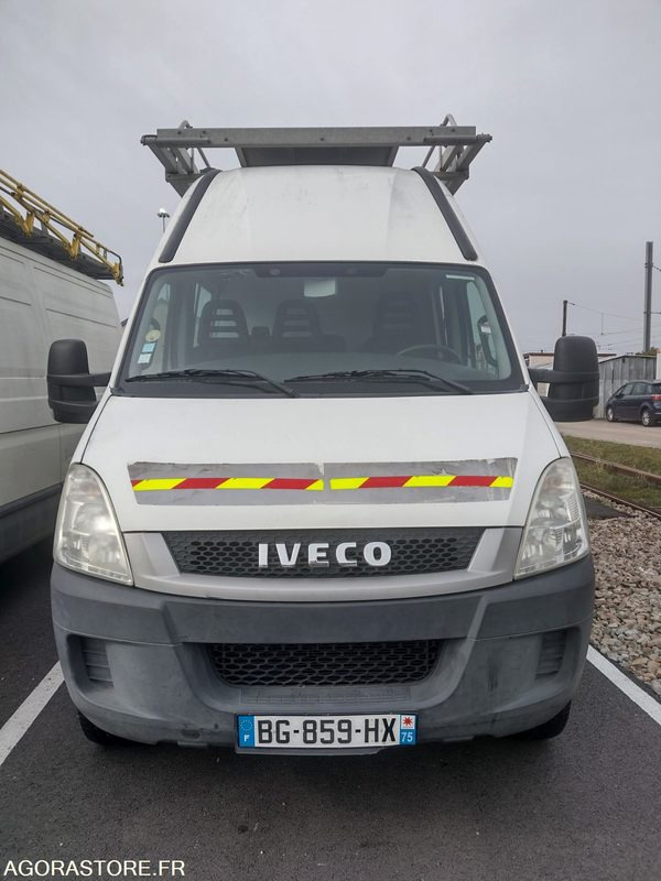 IVECO - 65C17 - 2011 / 96383 KM - Pakettiauto: kuva IVECO - 65C17 - 2011 / 96383 KM - Pakettiauto IVECO - 65C17 - 2011 / 96383 KM - Pakettiauto: kuva IVECO - 65C17 - 2011 / 96383 KM - Pakettiauto