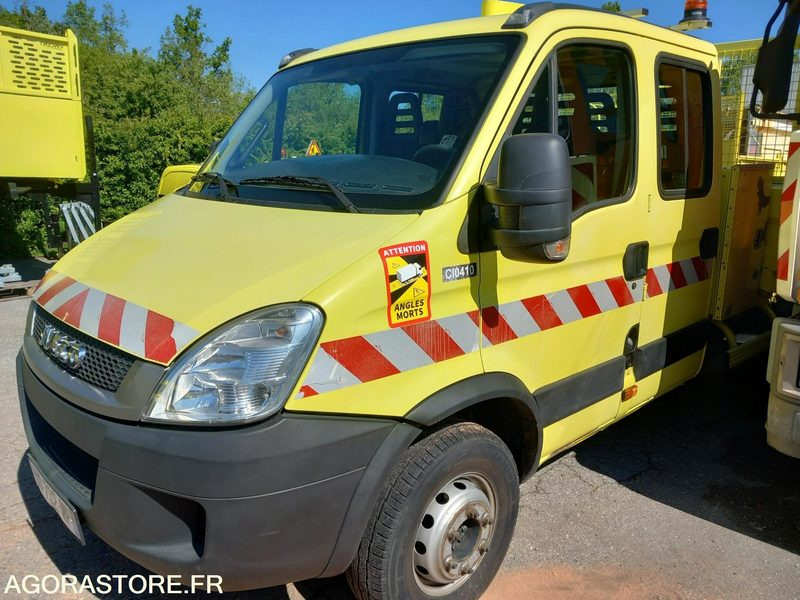 IVECO DAILY 65C18D DOUBLE CABINE BENNE (CI0410) - Pieni pakettiauto: kuva IVECO DAILY 65C18D DOUBLE CABINE BENNE (CI0410) - Pieni pakettiauto IVECO DAILY 65C18D DOUBLE CABINE BENNE (CI0410) - Pieni pakettiauto: kuva IVECO DAILY 65C18D DOUBLE CABINE BENNE (CI0410) - Pieni pakettiauto