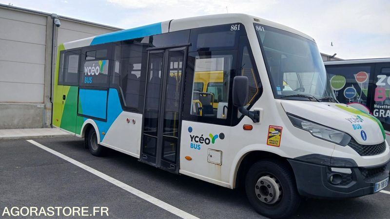 IVECO Mobile - Minibussi, Pikkubussi: kuva IVECO Mobile - Minibussi, Pikkubussi IVECO Mobile - Minibussi, Pikkubussi: kuva IVECO Mobile - Minibussi, Pikkubussi