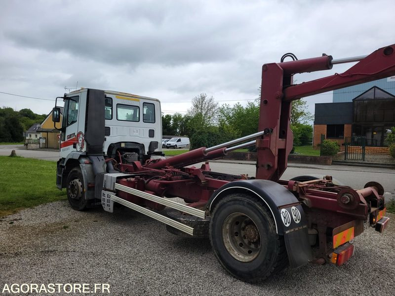 Iveco 190E24 polybenne  sans benne - Koukkulava kuorma-auto, Nosturiauto: kuva  Iveco 190E24 polybenne  sans benne - Koukkulava kuorma-auto, Nosturiauto Iveco 190E24 polybenne  sans benne - Koukkulava kuorma-auto, Nosturiauto: kuva  Iveco 190E24 polybenne  sans benne - Koukkulava kuorma-auto, Nosturiauto