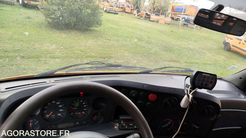 Iveco 35S12 - 2006 - 317864kms - 598BRV31 - Kippilava-auto: kuva Iveco 35S12 - 2006 - 317864kms - 598BRV31 - Kippilava-auto Iveco 35S12 - 2006 - 317864kms - 598BRV31 - Kippilava-auto: kuva Iveco 35S12 - 2006 - 317864kms - 598BRV31 - Kippilava-auto