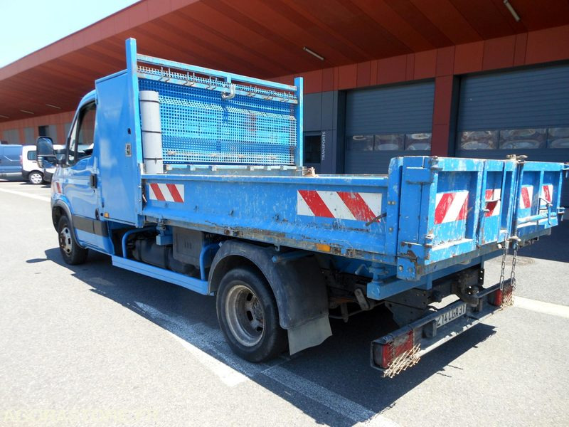 Iveco Daily 35C15 3.0 litres 146cv tri benne - Kippilava-auto: kuva Iveco Daily 35C15 3.0 litres 146cv tri benne - Kippilava-auto Iveco Daily 35C15 3.0 litres 146cv tri benne - Kippilava-auto: kuva Iveco Daily 35C15 3.0 litres 146cv tri benne - Kippilava-auto