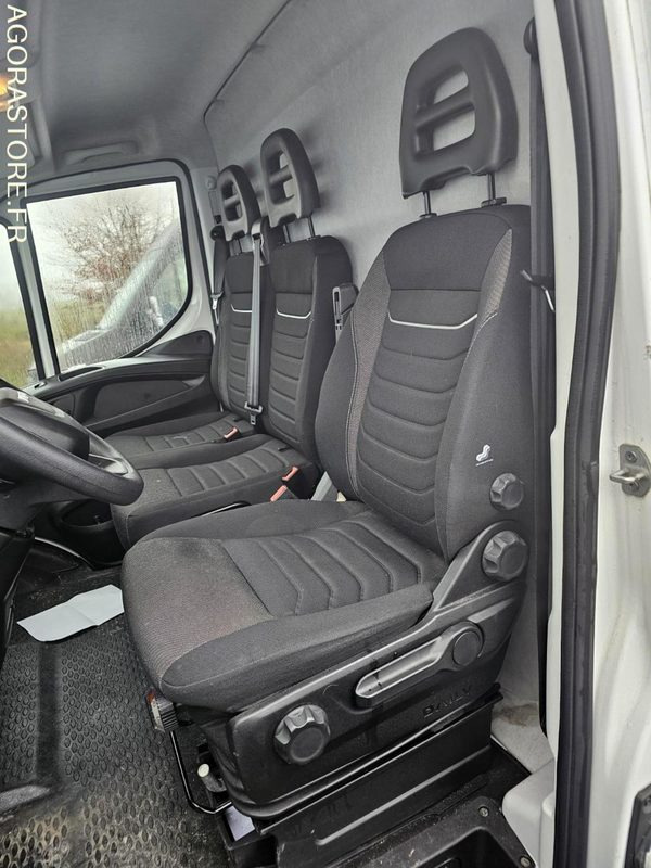 Iveco daily 35S14 - 2022 - 8815 Kms - Pakettiauto: kuva Iveco daily 35S14 - 2022 - 8815 Kms - Pakettiauto Iveco daily 35S14 - 2022 - 8815 Kms - Pakettiauto: kuva Iveco daily 35S14 - 2022 - 8815 Kms - Pakettiauto