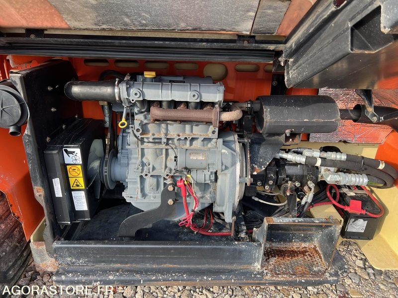 JLG 3394RT - Nacelle ciseaux - Saksilava: kuva JLG 3394RT - Nacelle ciseaux - Saksilava JLG 3394RT - Nacelle ciseaux - Saksilava: kuva JLG 3394RT - Nacelle ciseaux - Saksilava