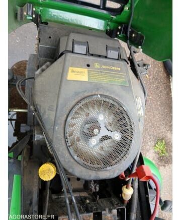 John Deere X300 R - Pientraktori: kuva John Deere X300 R - Pientraktori John Deere X300 R - Pientraktori: kuva John Deere X300 R - Pientraktori
