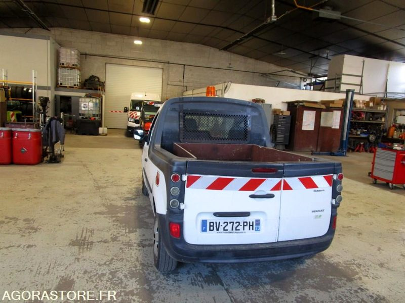 KANGOO PICK UP du 28/09/2011 (Contrôle Technique joint) - Pakettiauto: kuva KANGOO PICK UP du 28/09/2011 (Contrôle Technique joint) - Pakettiauto KANGOO PICK UP du 28/09/2011 (Contrôle Technique joint) - Pakettiauto: kuva KANGOO PICK UP du 28/09/2011 (Contrôle Technique joint) - Pakettiauto